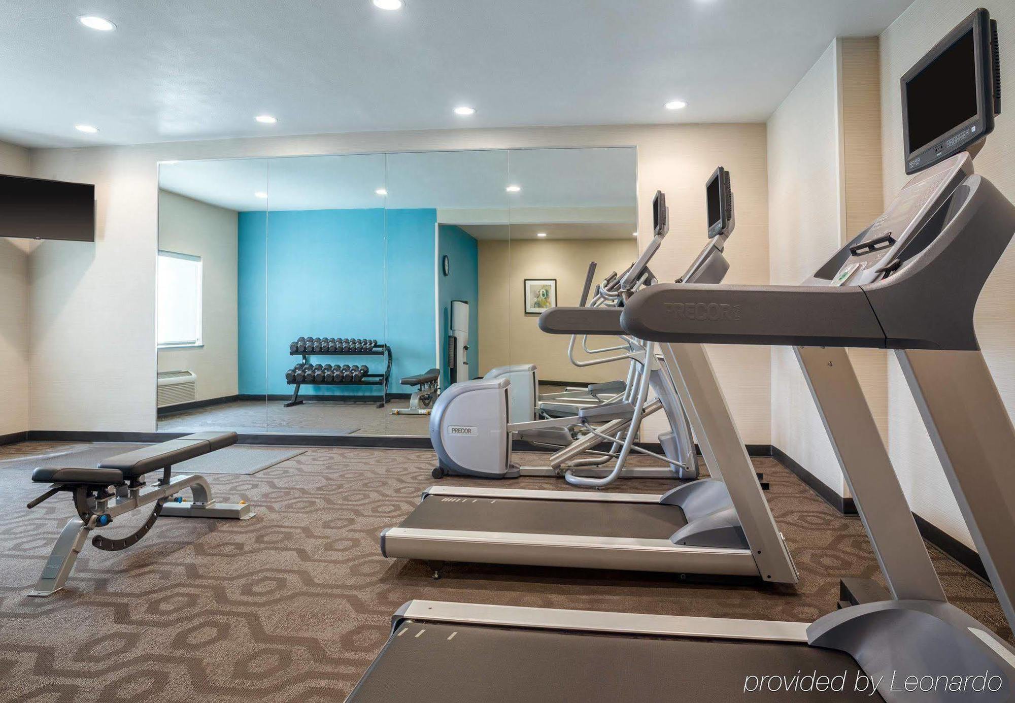Comfort & Hotel Texas City